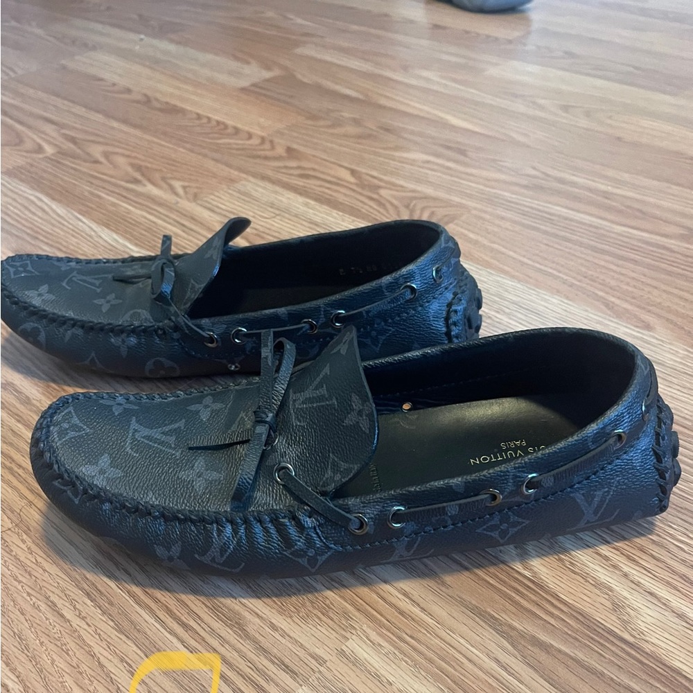LV 7.5, in US 8